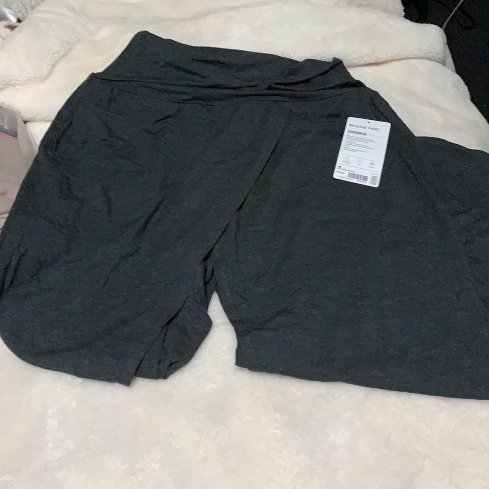 Release Pant - Picture 3 of 11